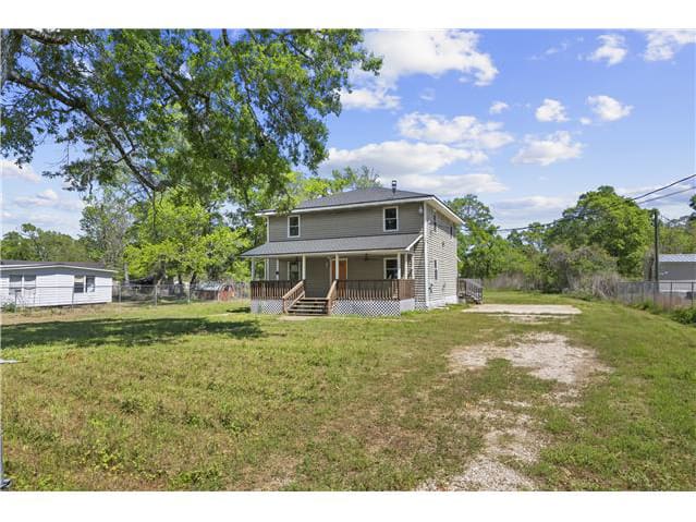 HUD Home — 108 County Rd 4012, Dayton, TX 77535 — photo 1
