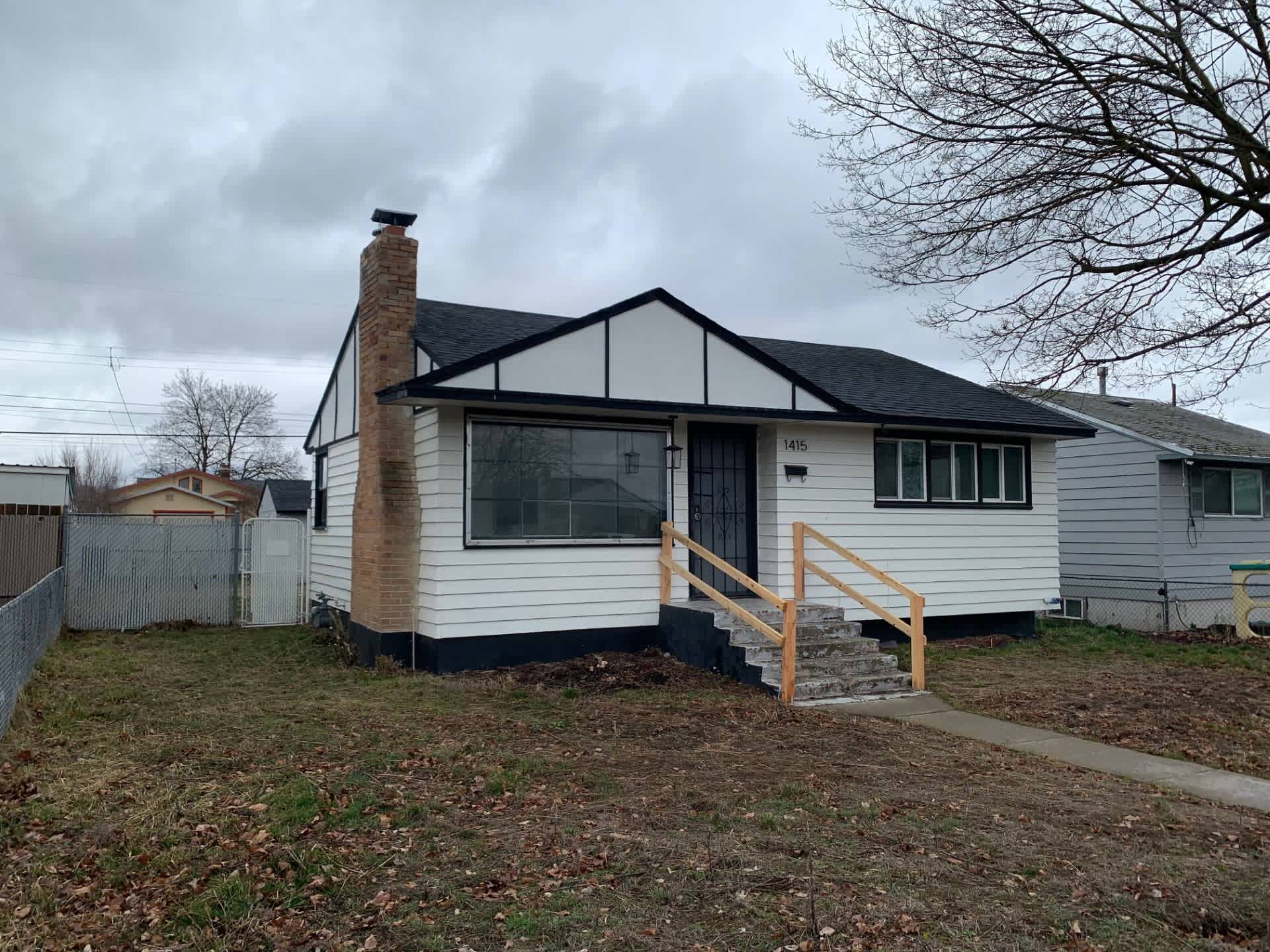 HUD Home — 1415 E Dalke Ave, Spokane, WA 99208 — photo 1