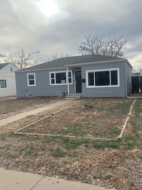 HUD Home — 2723 Cascade Ave, Pueblo, CO 81003 — photo 1