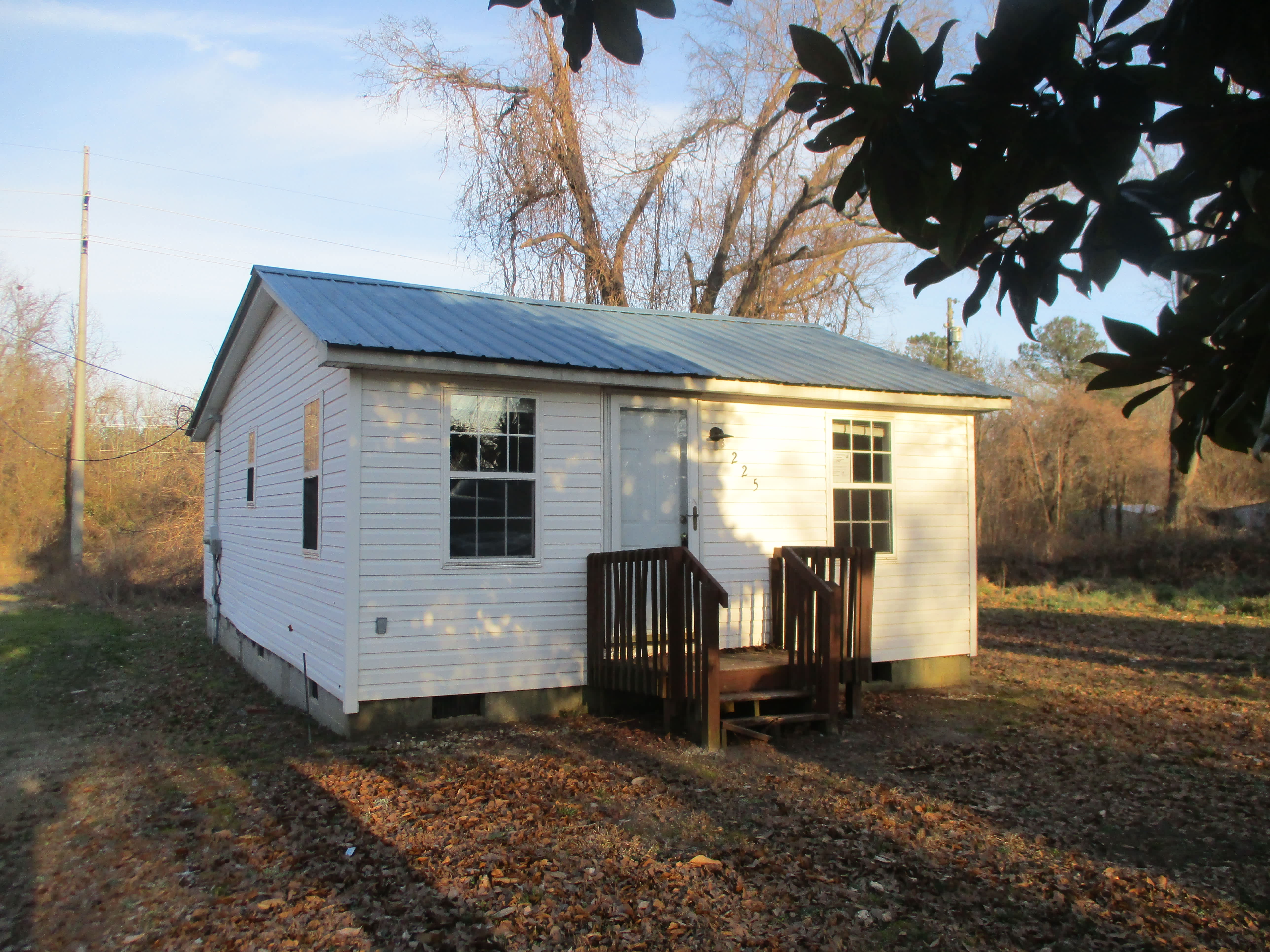 HUD Home — 225 S Shirley Ave, Honea Path, SC 29654 — photo 1