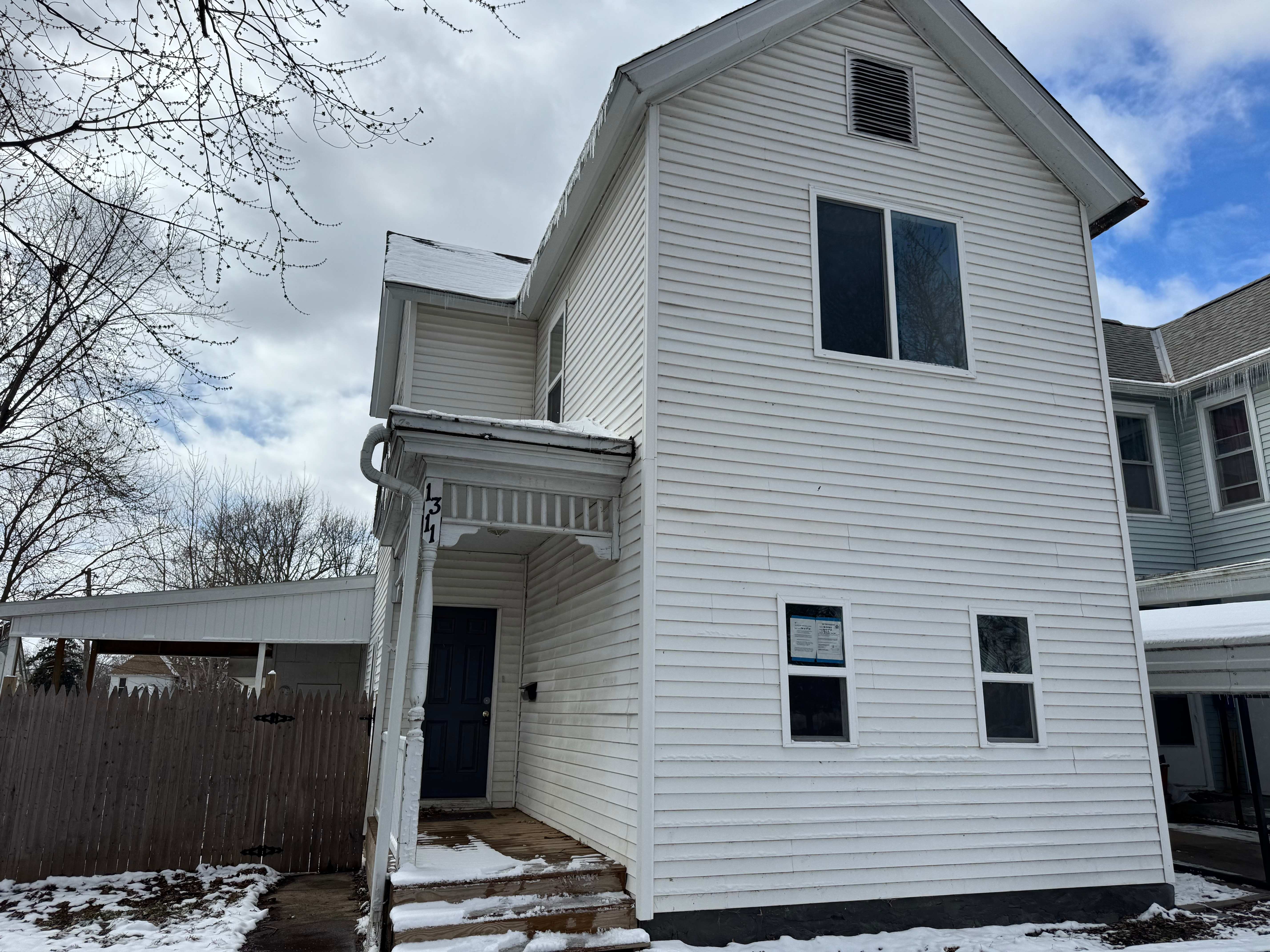 HUD Home — 1311 N 9th St, Quincy, IL 62301 — photo 1