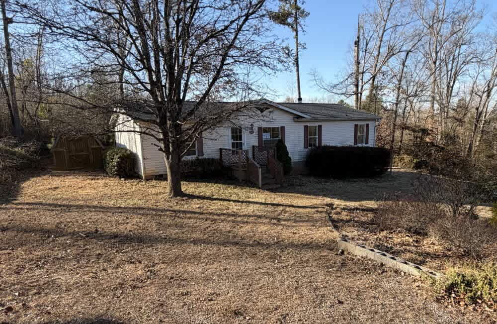 HUD Home — 2687 1st Ave NW, Catawba, NC 28609 — photo 1