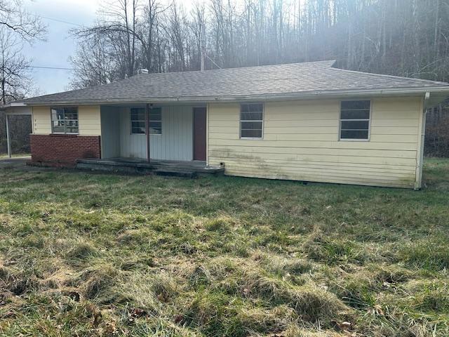 HUD Home — 800 Huffs Run, Grayson, KY 41143 — photo 1