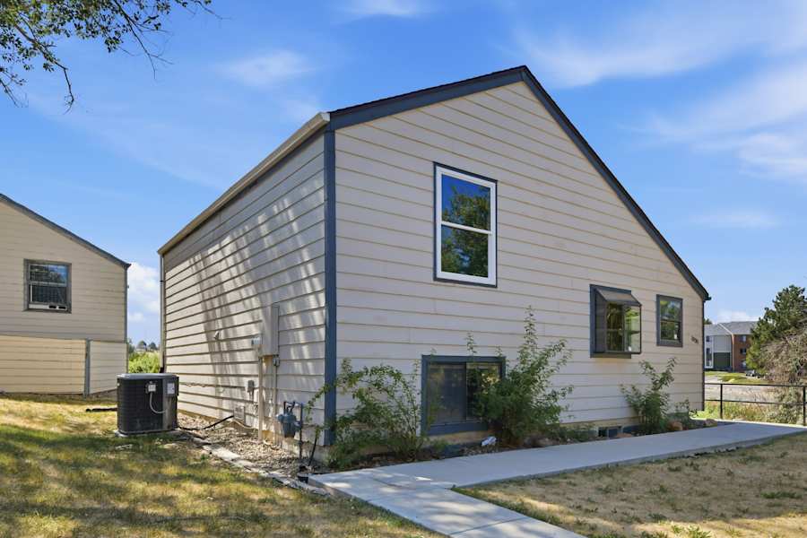 1030 S Zeno Way, Aurora CO, HUD home photo
