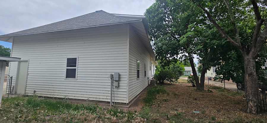 120 E 5th St, Julesburg CO, HUD home photo