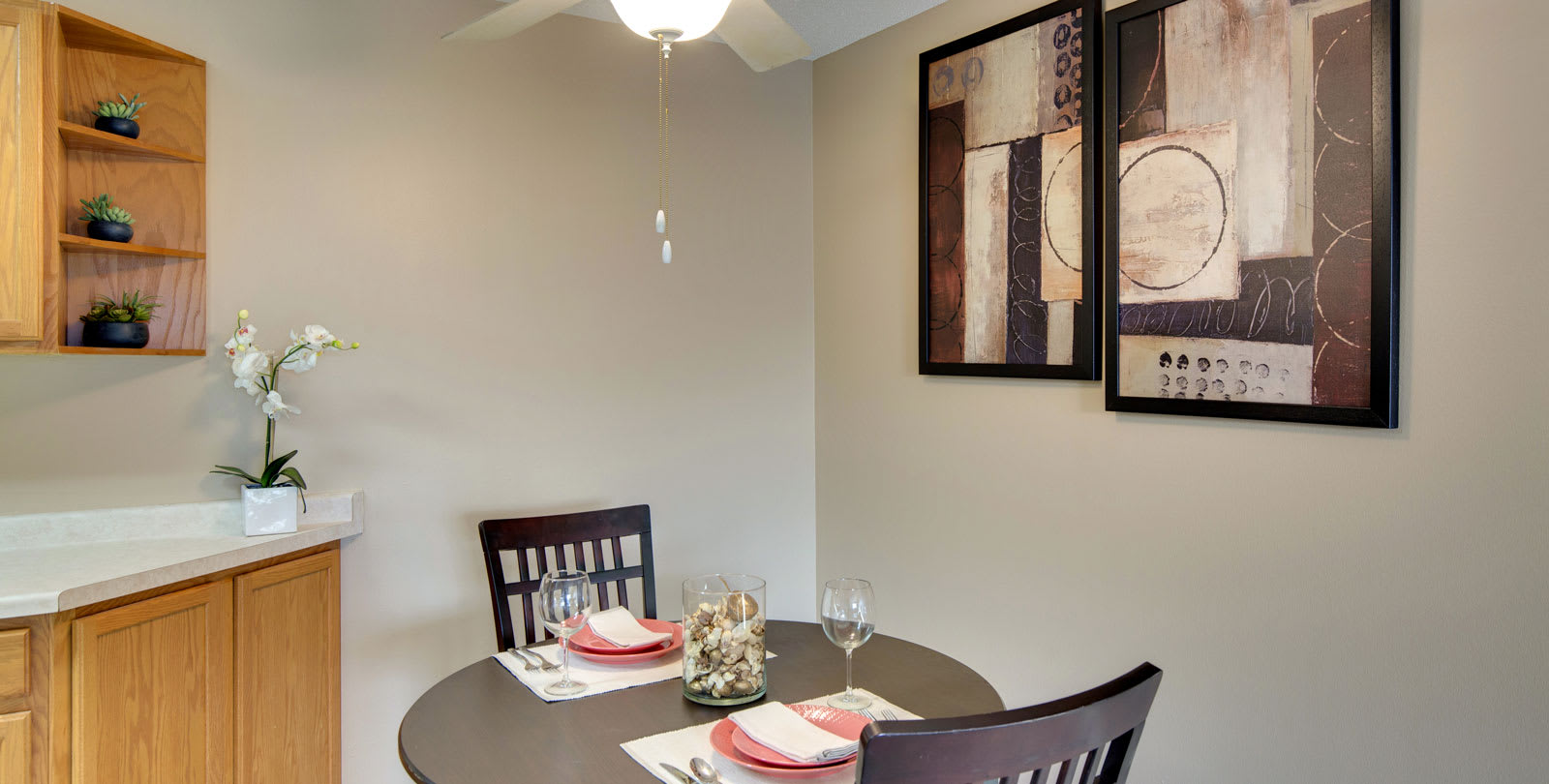 Medicine Lake Apartments Plymouth, MN Gallery