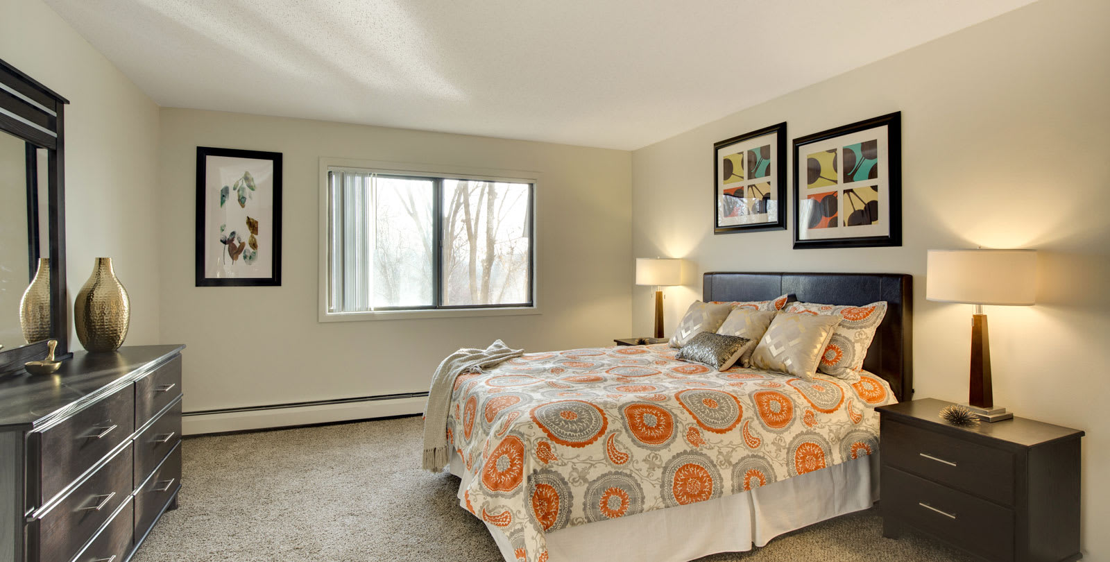 Medicine Lake Apartments Plymouth, MN Gallery