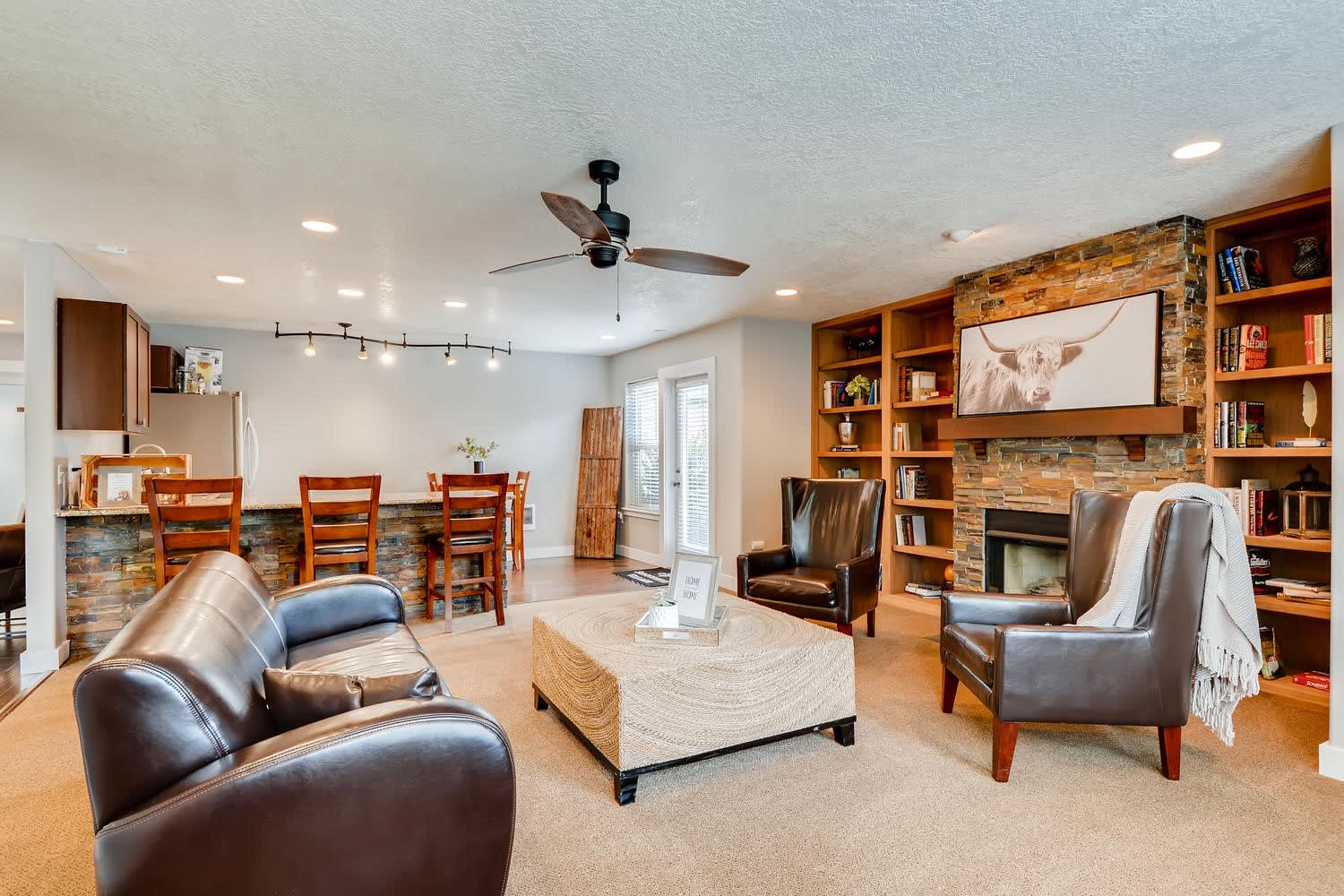 Photos of Our Apartments in Clackamas, OR Photo Gallery