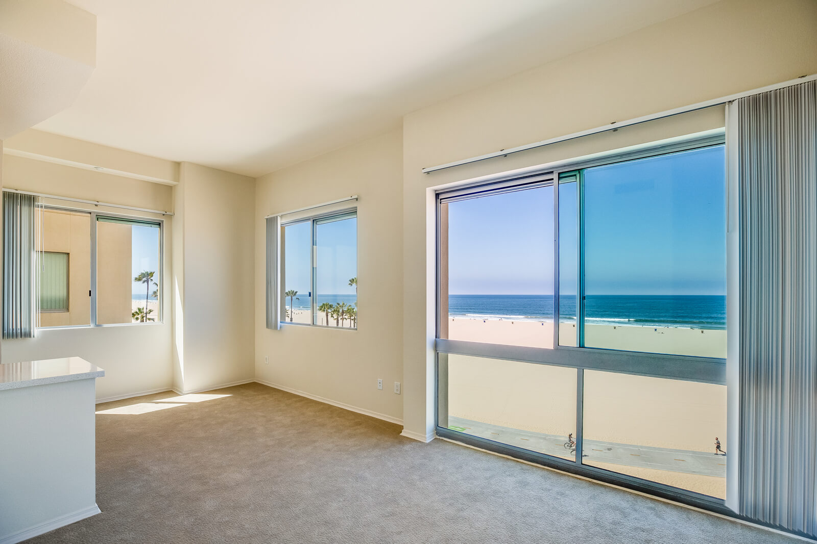 Santa Monica Luxury Apartments Sea Castle Home