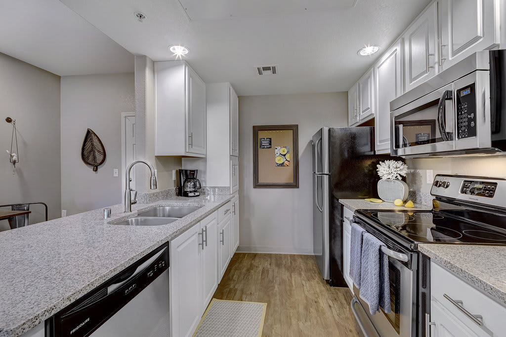 1 2 Bedroom Apartments For Rent Prescott Lakes Apartments 55