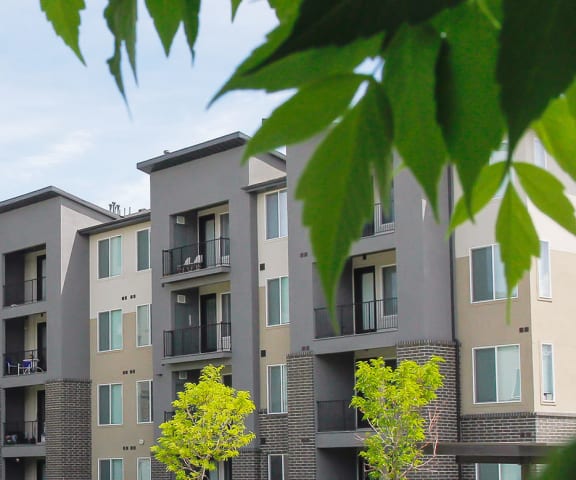 Enclave At 1400 South Apartments In Salt Lake City Ut