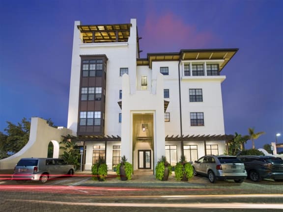 Front View Of Main Building at Azul Baldwin Park, Orlando