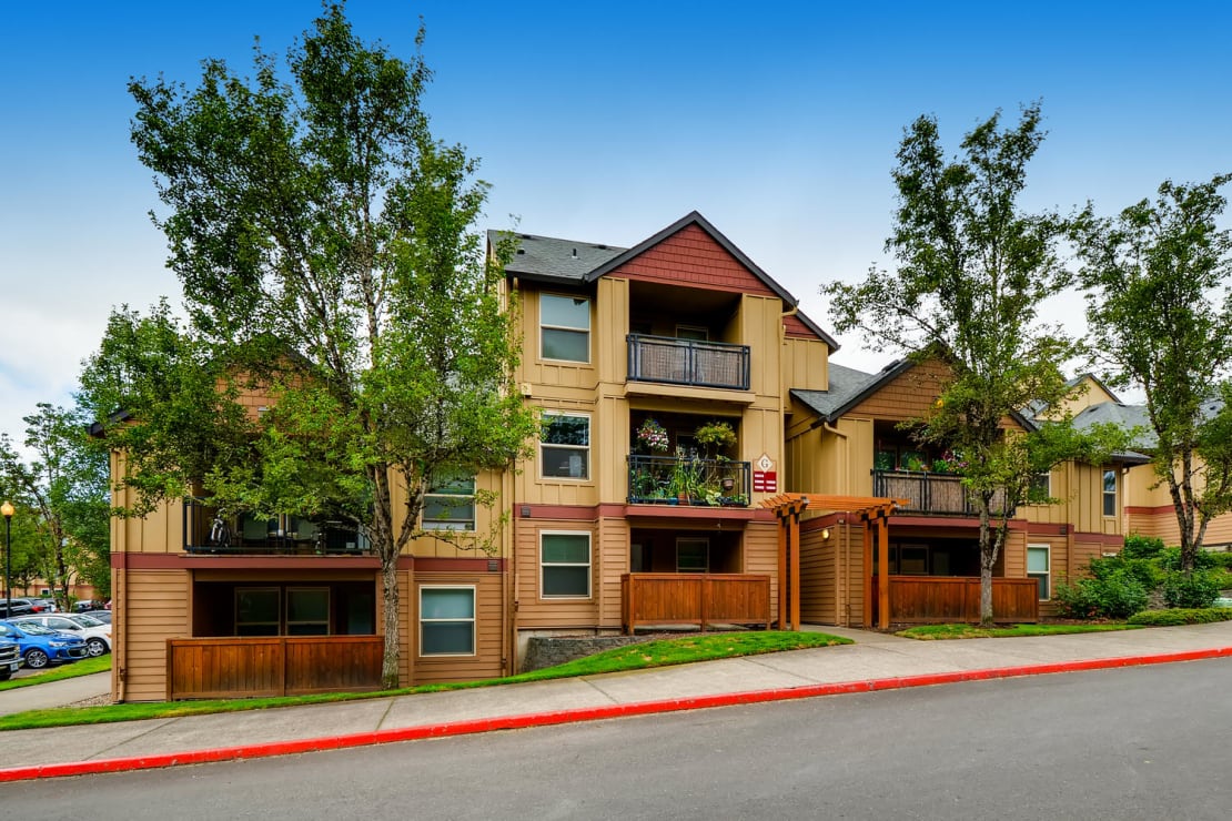 Photos of Our Apartments in Clackamas, OR Photo Gallery