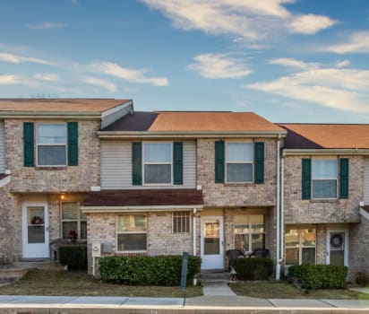 Spring Hill Apartments Townhomes Apartments In Baltimore Md