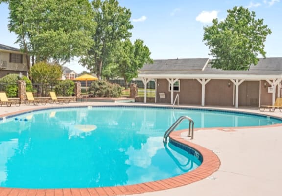 The Life At Pine Grove Apartments In Riverdale Ga