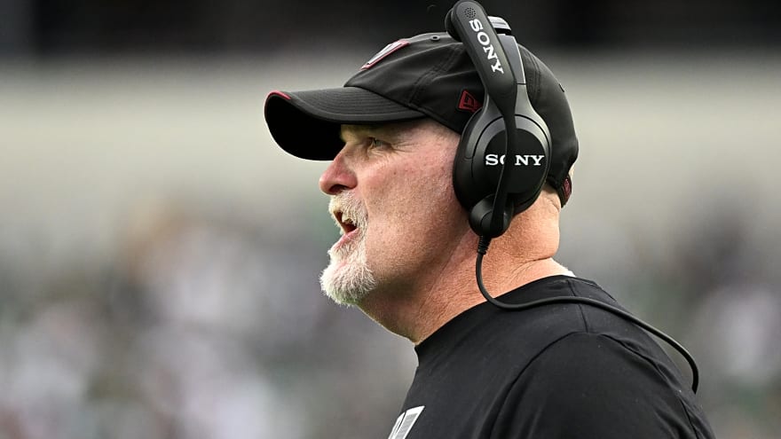 Commanders reveal stance on adding another quarterback