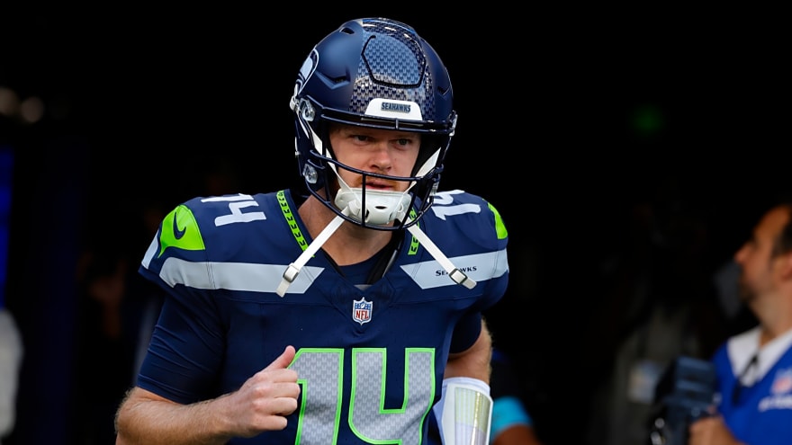 Rapoport: Sam Darnold Has Glute Injury, Probably Missing Two Games