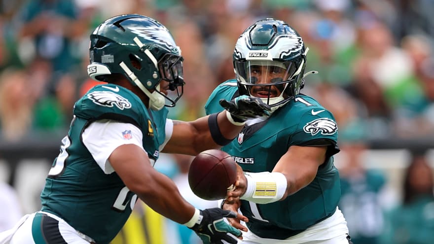 Eagles beat writer sounds alarms about offense after ugly win