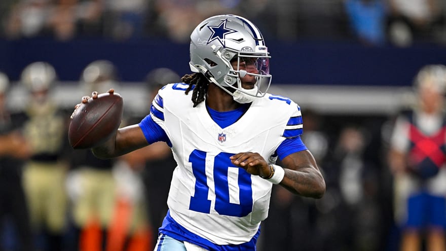 Eagles signing Cowboys QB Joe Milton III