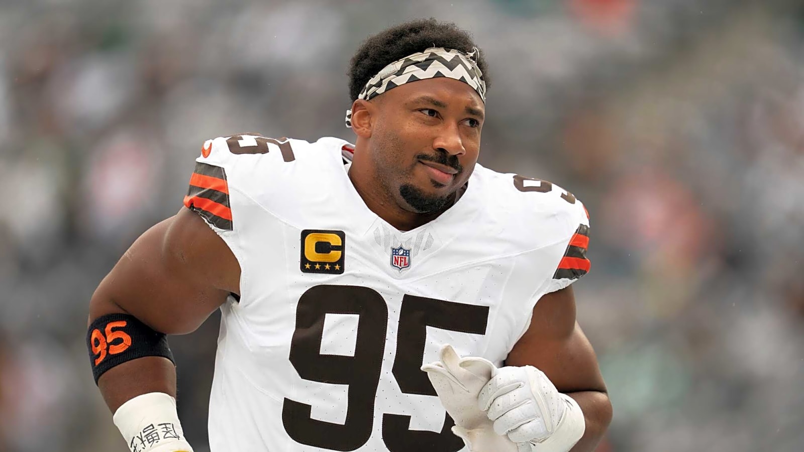 Browns' Myles Garrett, Jerry Jeudy address QB situation | Yardbarker