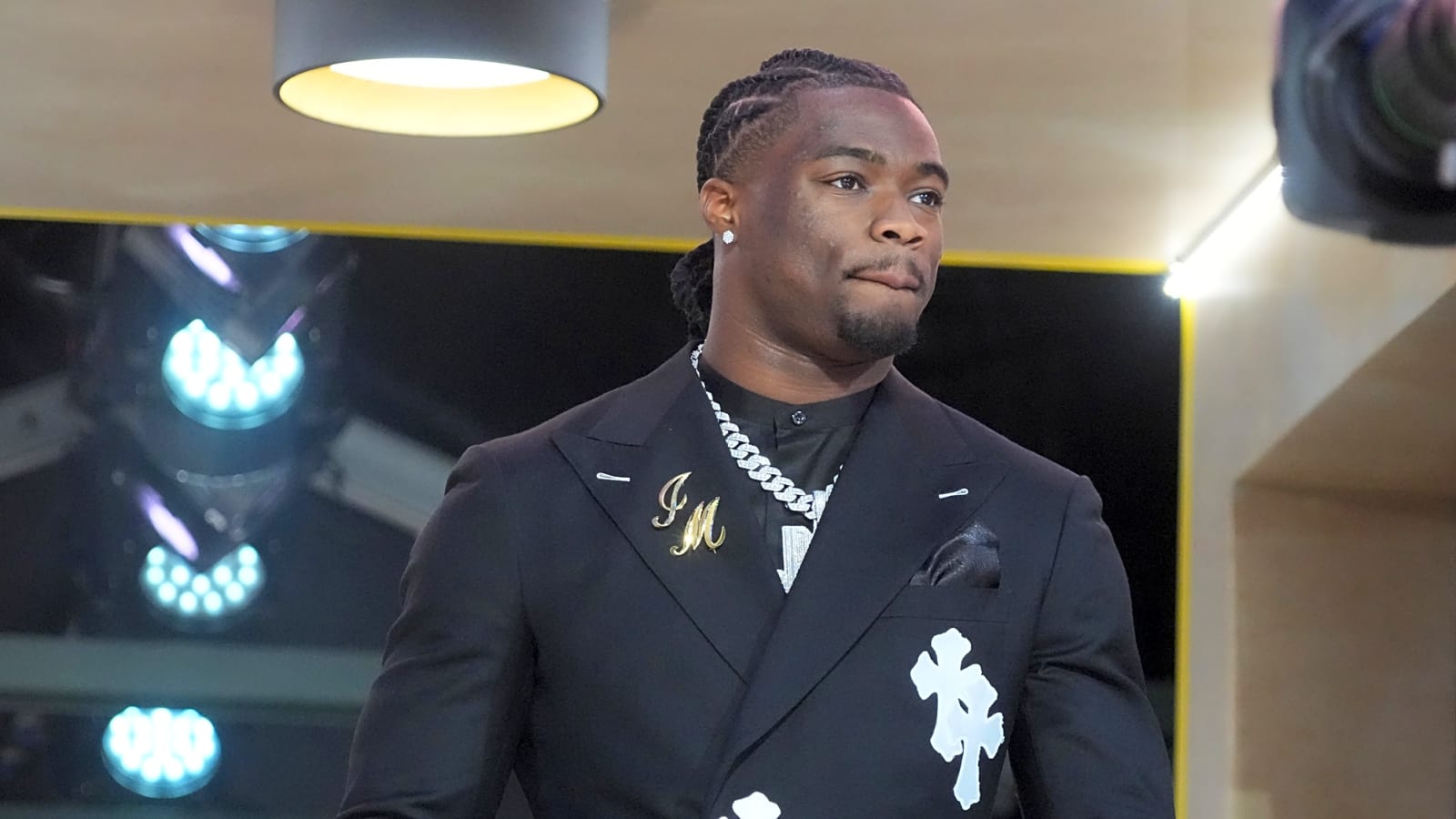 Jalen Milroe's mother sends him emotional message after getting drafted by Seahawks | Yardbarker