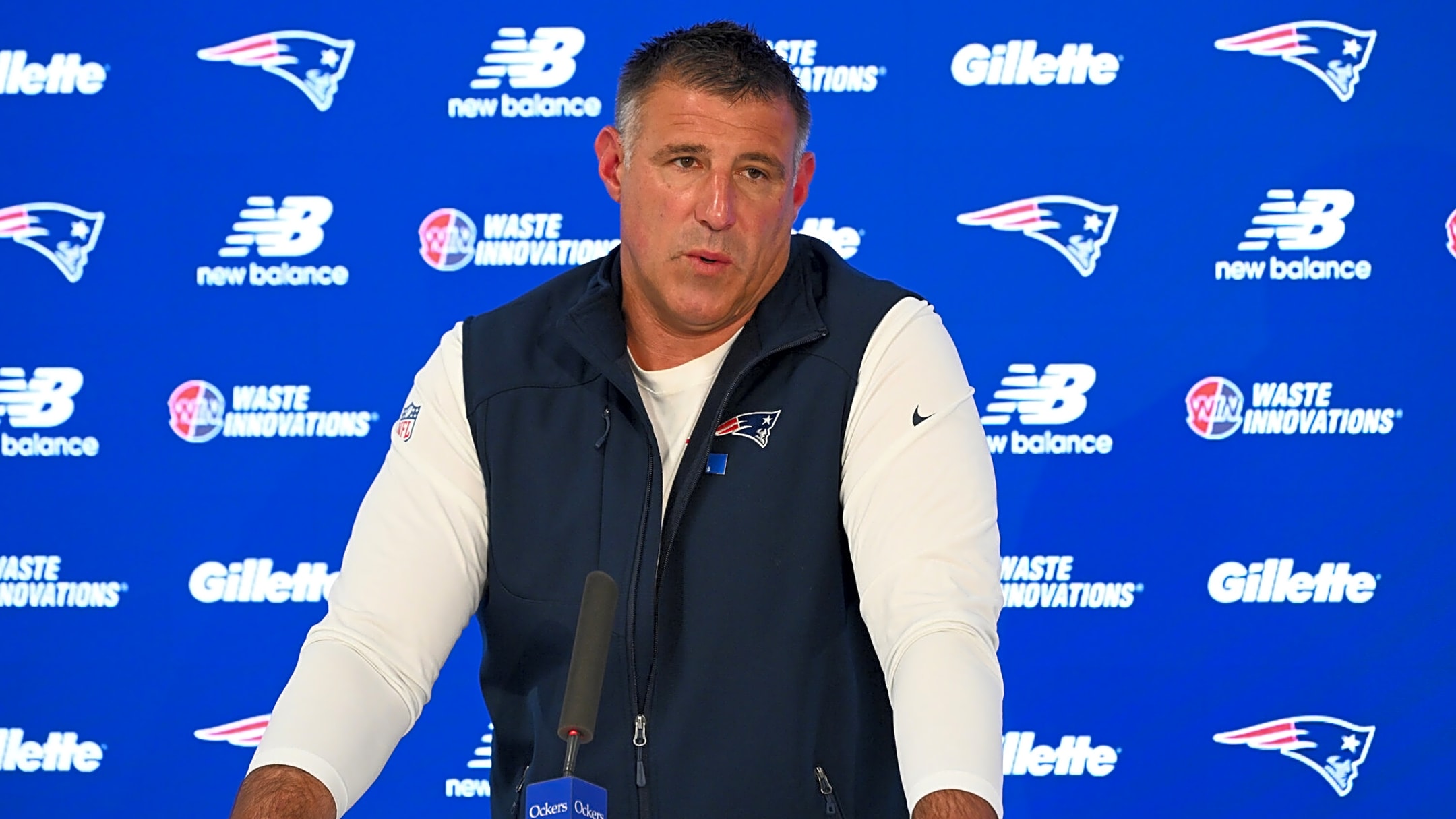 Patriots' Mike Vrabel addresses Christian Gonzalez's potential holdout | Yardbarker