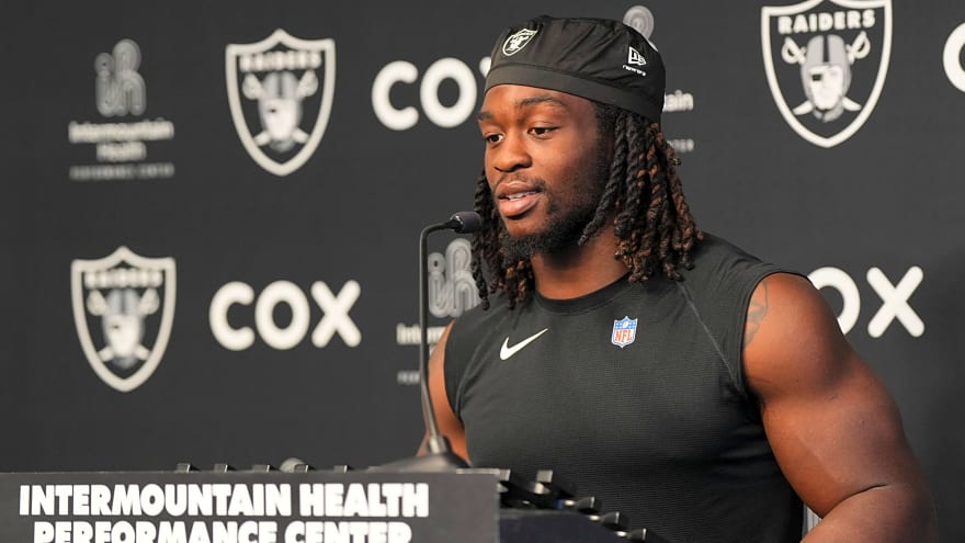 Ashton Jeanty will be feeling the pressure from Raiders HC Klint Kubiak in Year 2