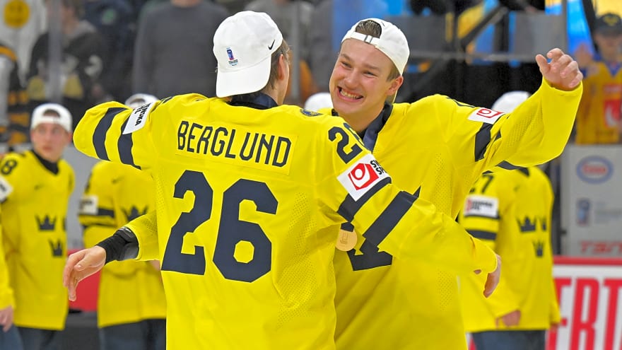 Hurricanes Sign William Hakansson To Entry-Level Contract