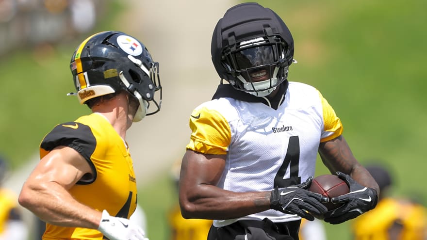 Steelers' DK Metcalf Likely In A Better Place Now After Struggling Off The Field In 2025