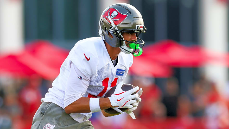 Buccaneers Should Be Concerned About Their Wide Receiver Room