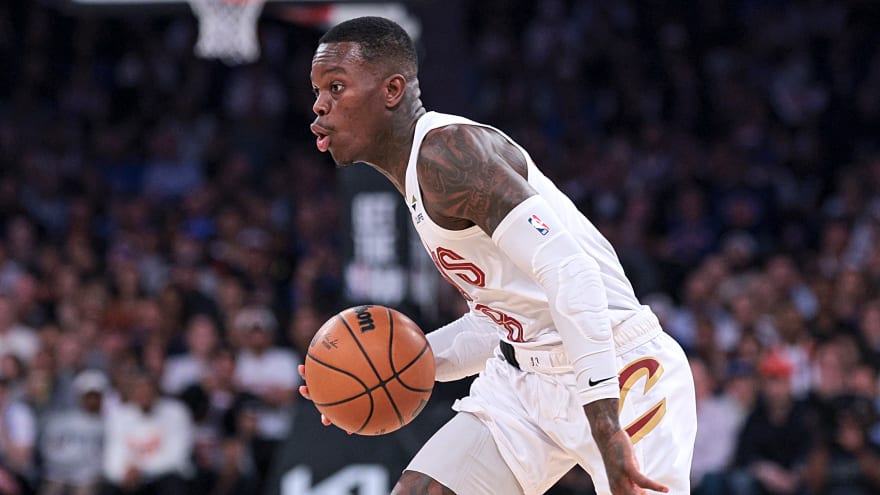 Cavs Starting Strus Over Wade For Game 4; Schröder Out