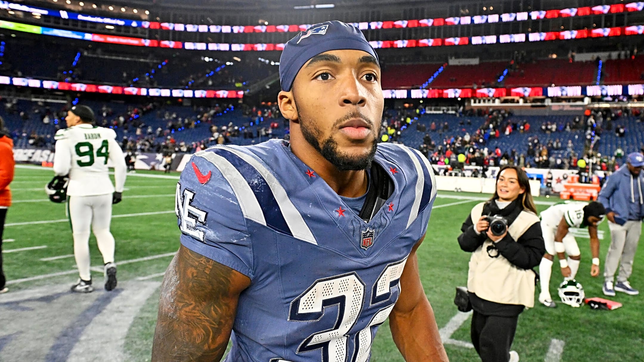 TreVeyon Henderson, New England Patriots nâng thành tích lên 9-2 sau chiến thắng trước Jets | Yardbarker