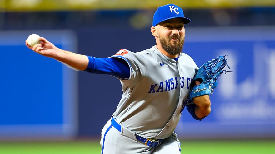 Royals Place John Schreiber On Waivers