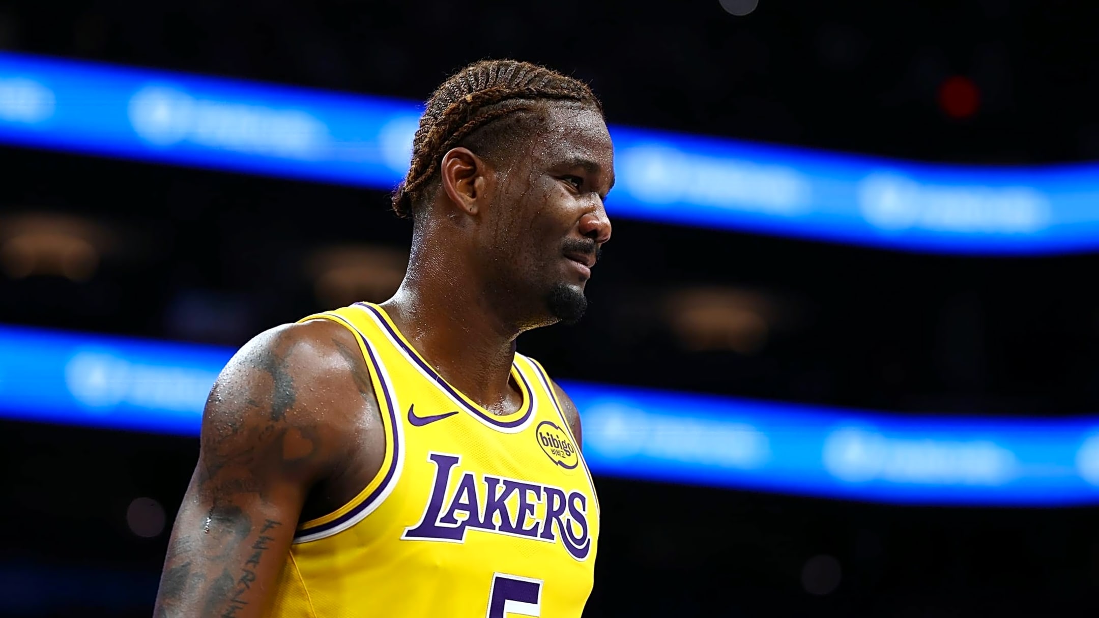 Deandre Ayton On Lakers' New Game Plan After Frustration Comment: 'Bigs  Can't Feed Themselves' | Yardbarker