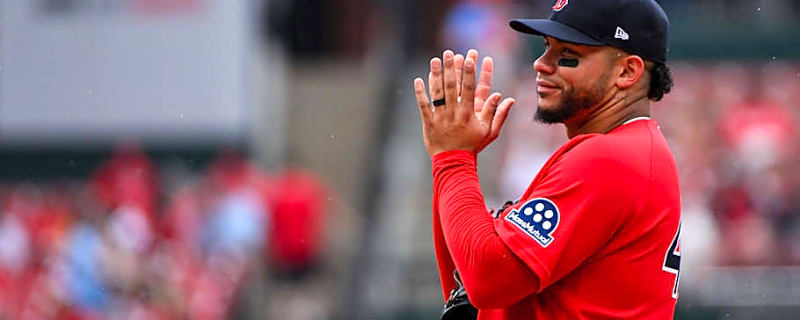 Willson Contreras Exit Sparks Another Scare for Red Sox