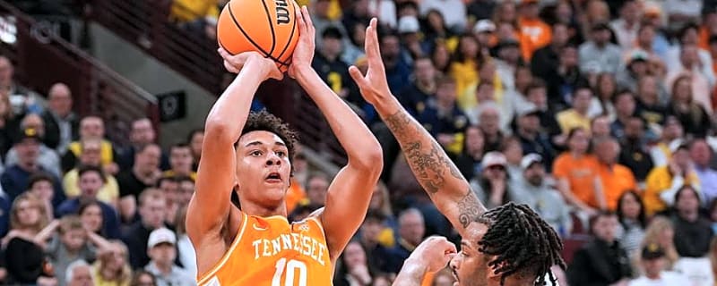 Pelicans Mock Draft: New Orleans Trades into Top-10 With Polarizing Trey Murphy Move