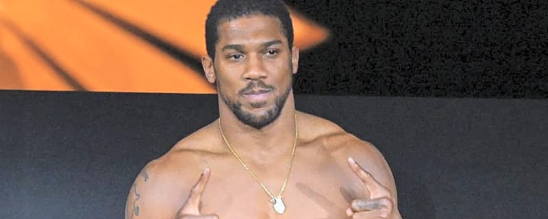 Lennox Lewis Casts Doubt on Anthony Joshua's Future