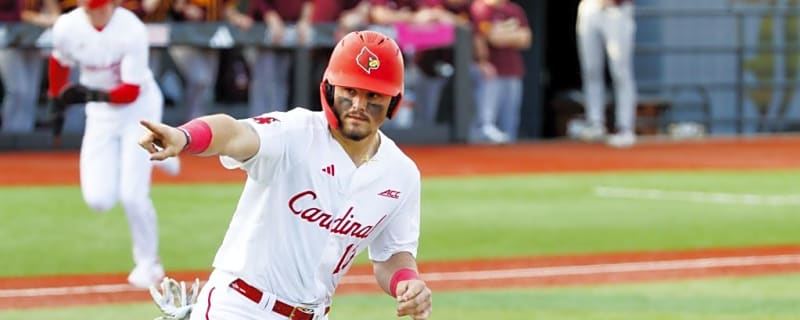 Louisville’s Tague Davis: A Golden Spikes Threat