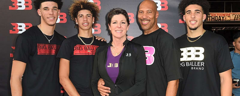 LaVar Ball Announces Heartbreaking Family News — Now Everyone’s Feeling Sad For Him 