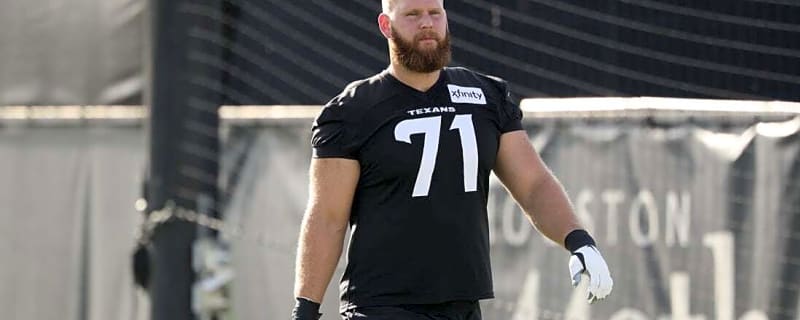 Texans RT Braden Smith carted off practice field