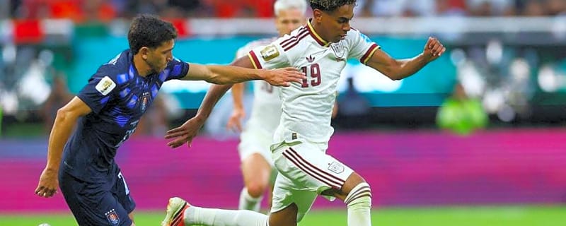 Spain try to live up to expectations against undeterred Austria