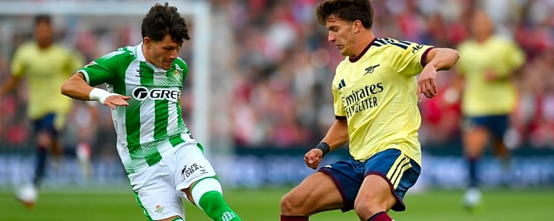 'He’s smart' Sagna explains why Arsenal man will not have injury problems