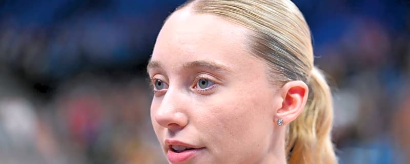 Mercury Coach Has Strong Words for Paige Bueckers