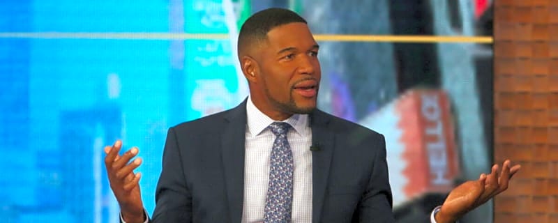 'I Get in 35 Car Accidents a Week': NFL Legend Michael Strahan’s Brutal Message to Matt Damon Before Deciding to Retire From Football
