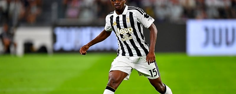 Man United and Liverpool dealt transfer blow in pursuit of 26-year-old Frenchman