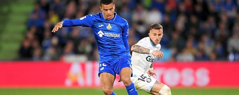 Arsenal linked with surprise move for former Manchester United forward