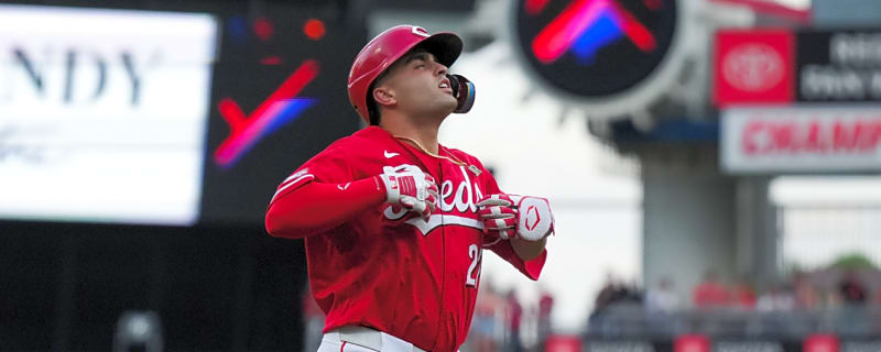 Sal Stewart's hot start continues in Reds' win over Giants