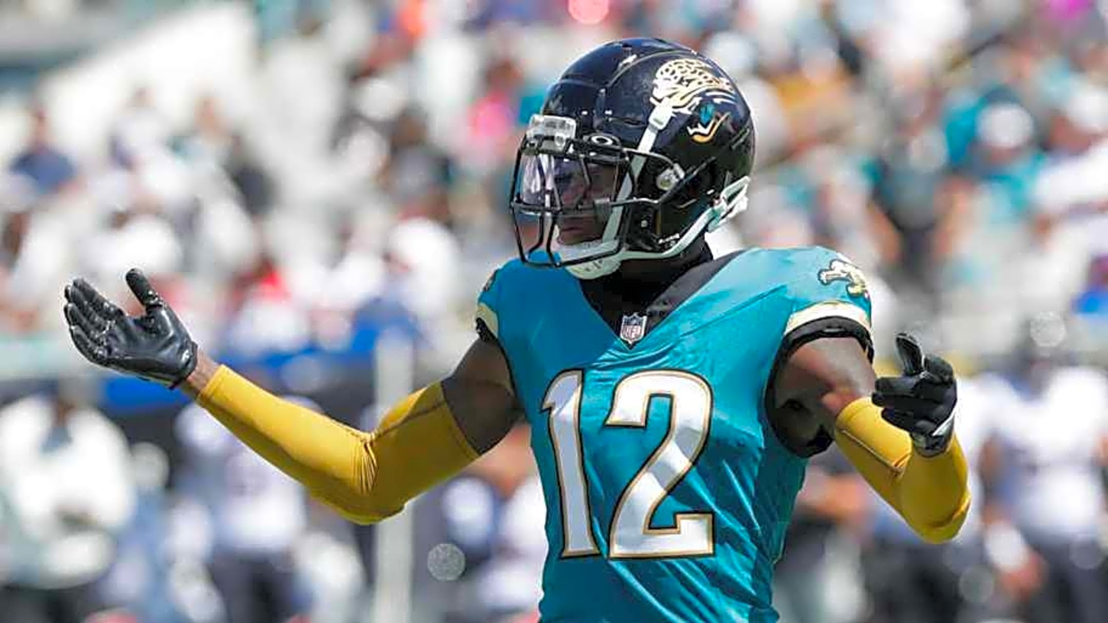 Deion Sanders Blasts Jaguars' Usage of Travis Hunter | Yardbarker