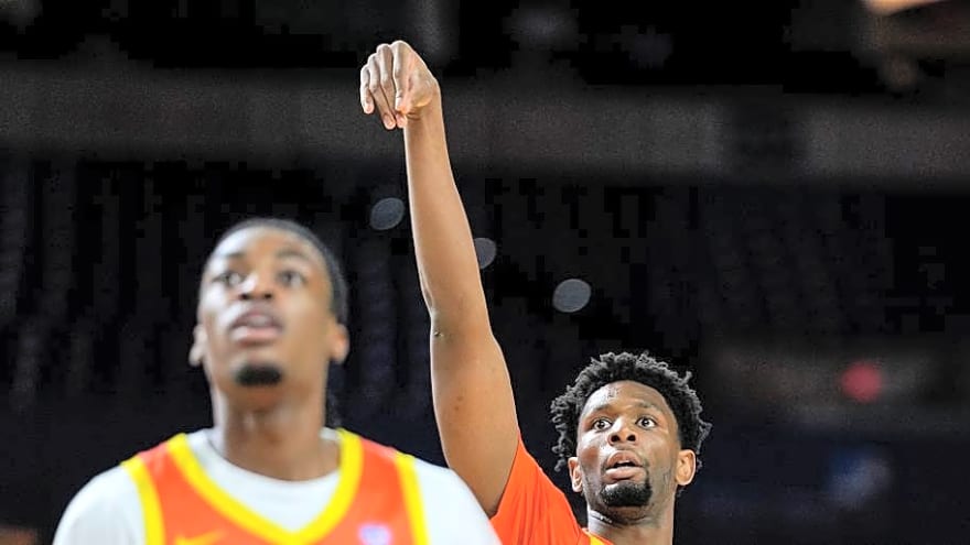 Rick Barnes’ Tennessee roster suddenly needs its original plan again