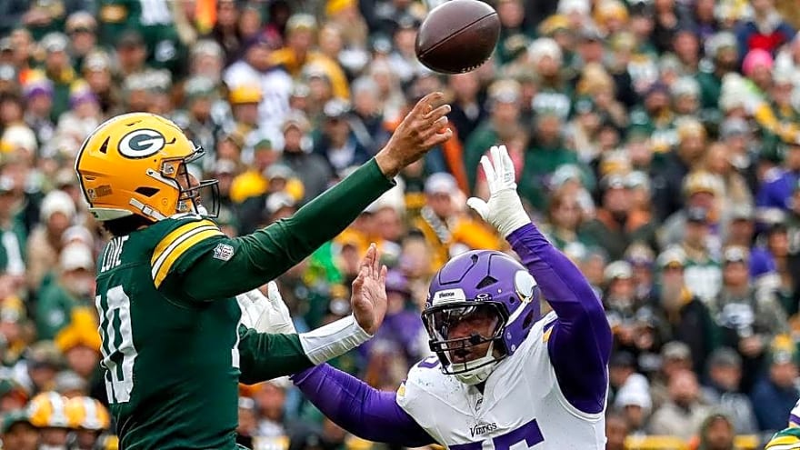Packers’ Jordan Love Answered ‘Wake-Up Call’ in Critical Facet of QB Play